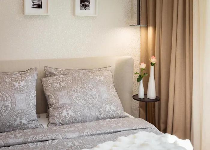 Luxury Luft Center