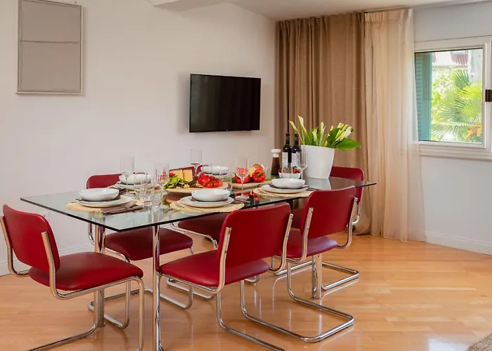 Luxury Luft Center