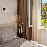 Luxury Luft Center