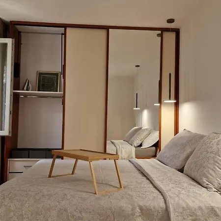 Luxury Luft Center Apartment