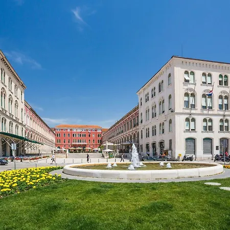 Luxury Luft Center Daire