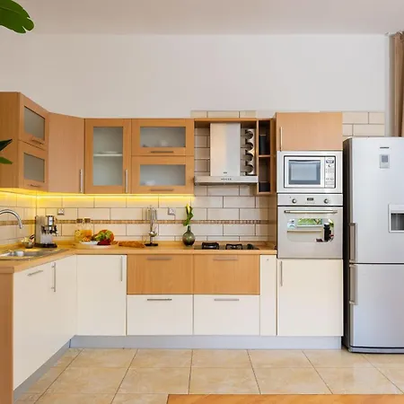 Luxury Luft Center * ספליט