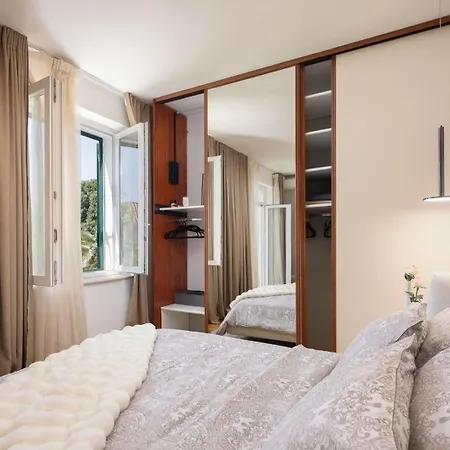 Luxury Luft Center Apartman *