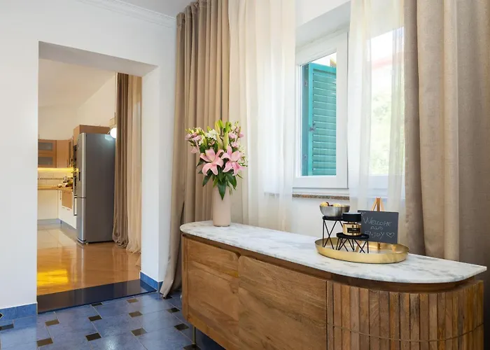 Luxury Luft Center Split